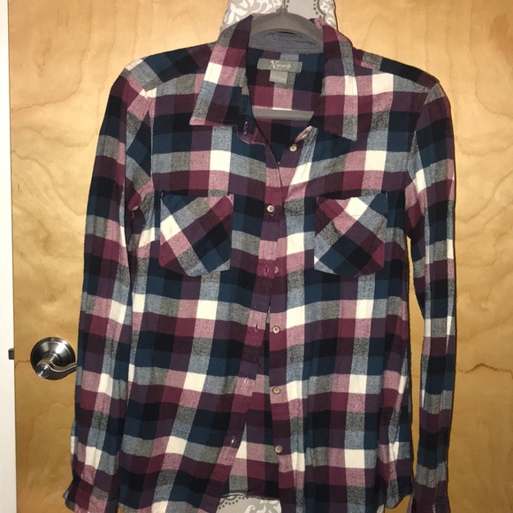 Natural Reflections Tops - Multicolor flannel